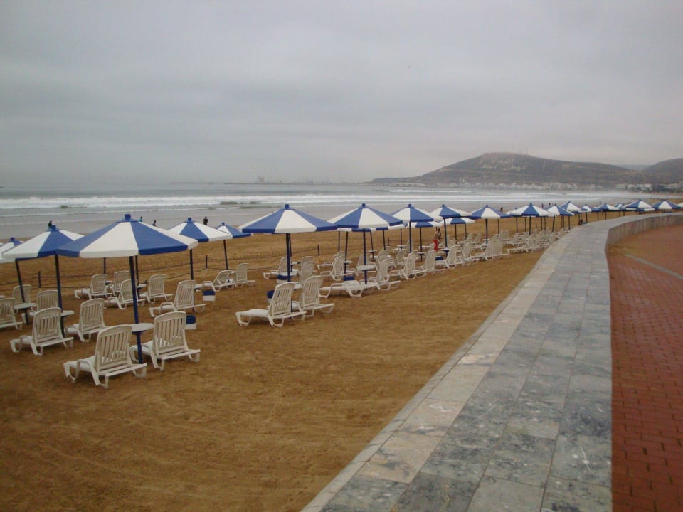 Strandabschnitt für die Hotelgäste Dunes D'or Ocean Club