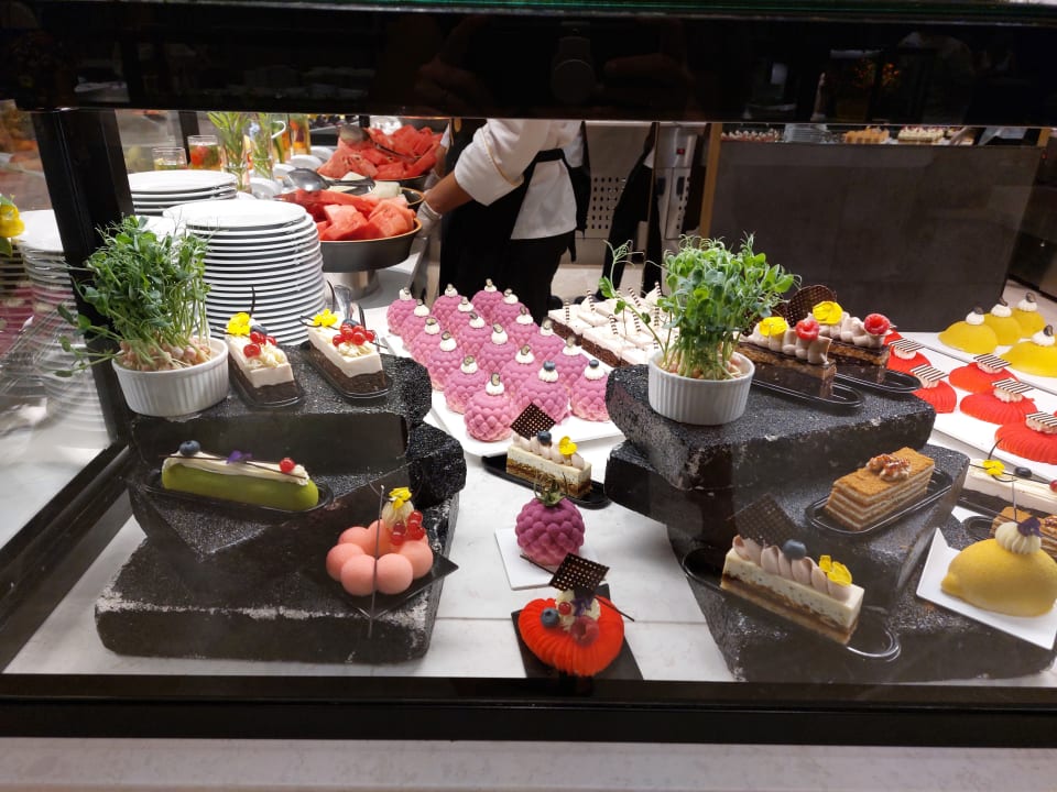 Gastro Hotel Miracle Resort