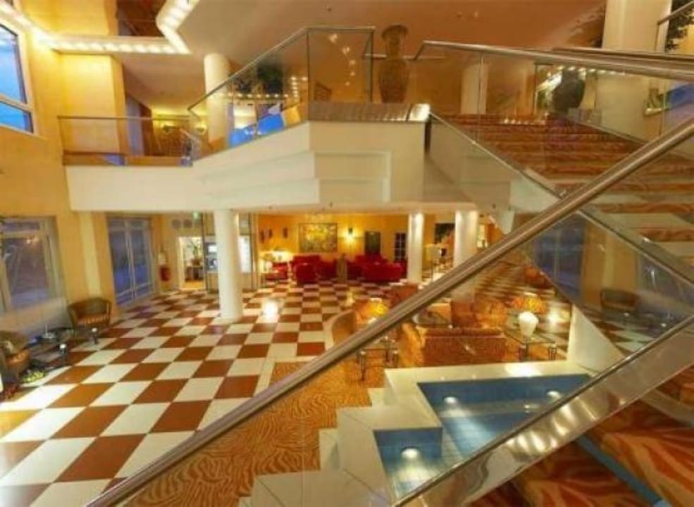 Eingang Relexa Hotel Frankfurt