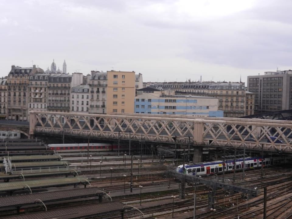 Blick aus der 7. Etage ibis Styles Hotel Paris Gare de l'Est Château Landon