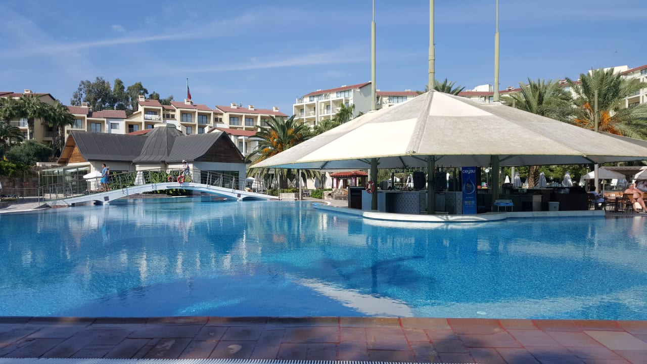 Balkon sicht Arum Barut Collection