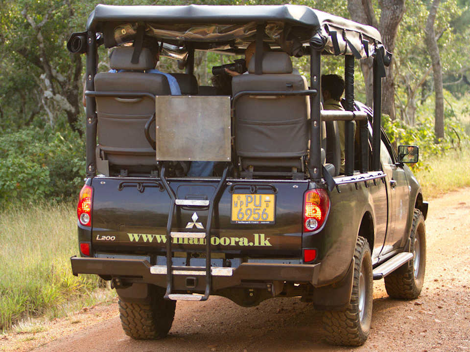 Mahoora Safari Jeeps Mahoora Tented Safari Camp - Wilpattu