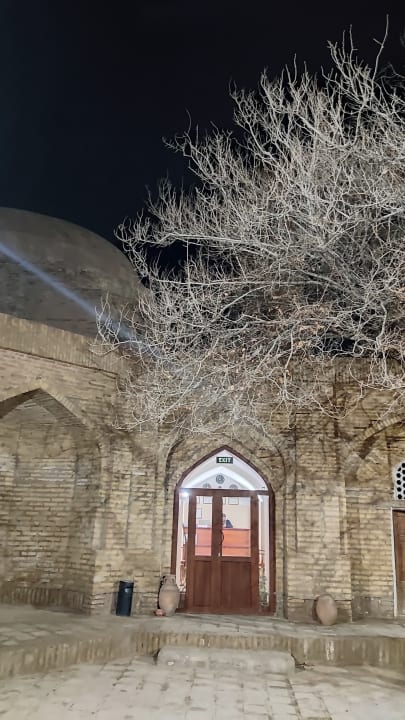 Außenansicht Caravan Sarai Yotoqxona