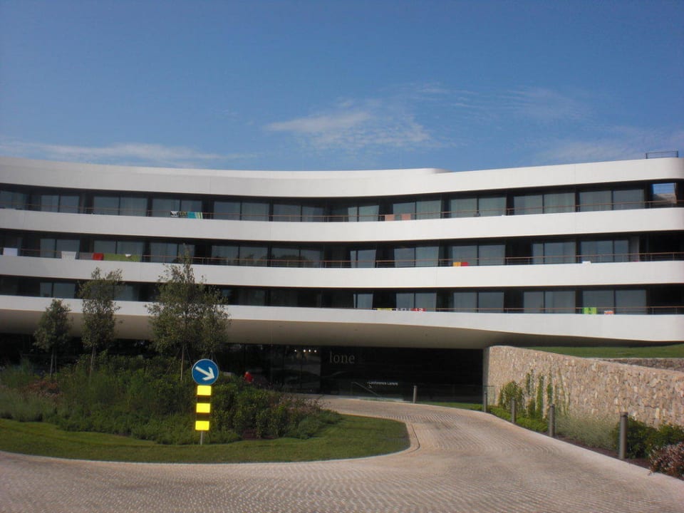 Zufahrt Lone Hotel by Maistra Collection