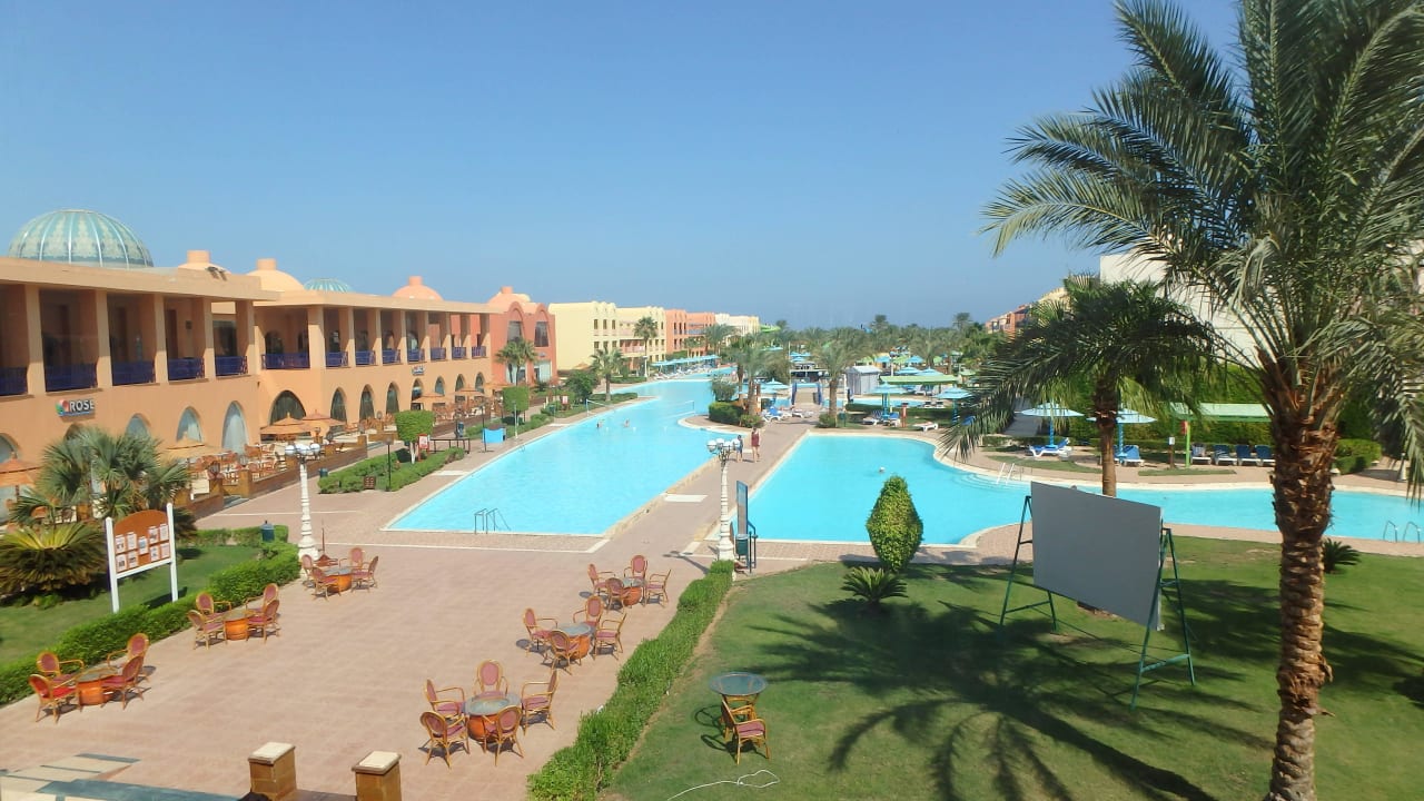 Gartenanlage Titanic Beach Spa & Aqua Park