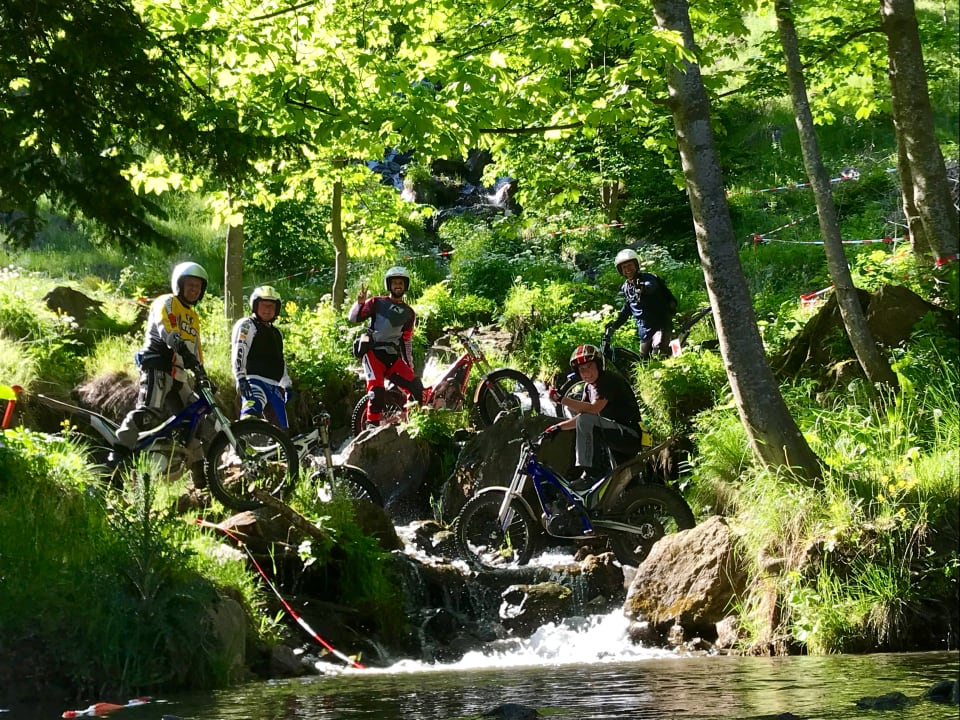 Außenansicht Erlebnisgasthof Moasterhaus