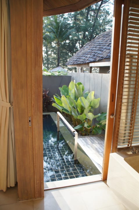 Privatpool vom Bad aus Renaissance Phuket Resort & Spa