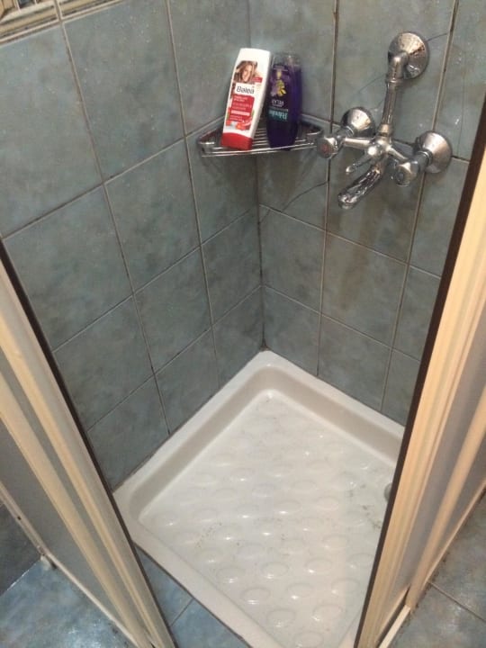 Lief nie das Wasser ab Muz Hotel