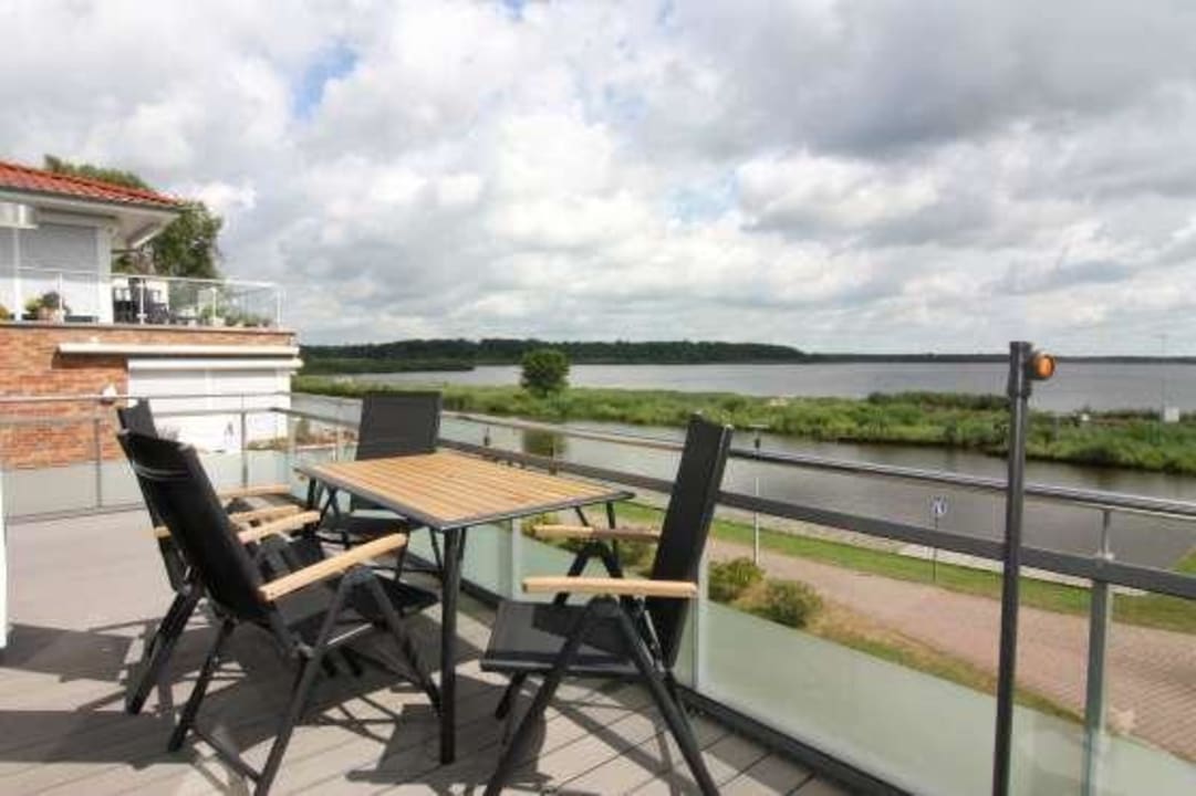 Blick auf den See Ferienresidenz Neue Seelust