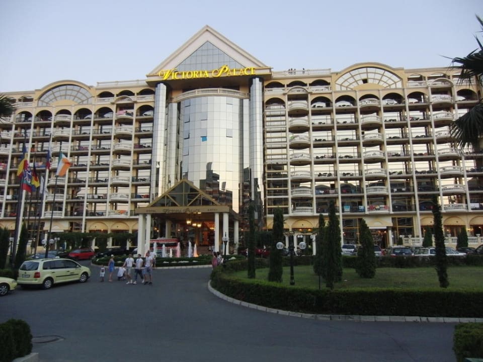 Von außen hui, von innen pfui Imperial Palace Hotel
