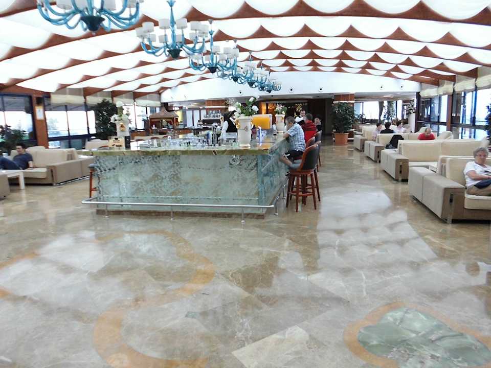 Barbereich Granada Luxury Okurcalar