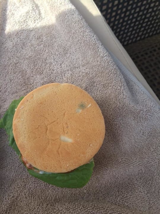 Beachbar Verschimmelter Hamburger Michell Hotel & Spa