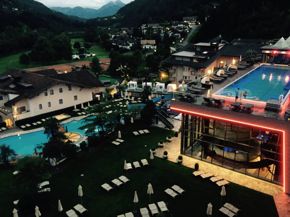 Aussenansicht Quellenhof Luxury Resort Passeier