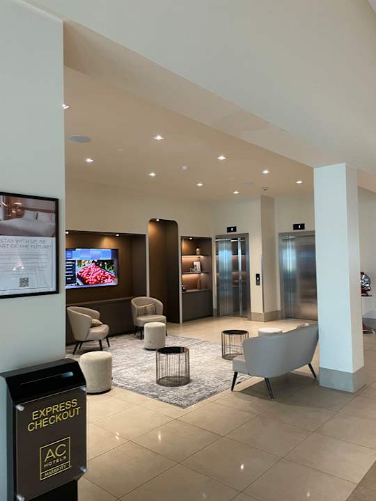 Lobby AC Hotel by Marriott Wuerzburg