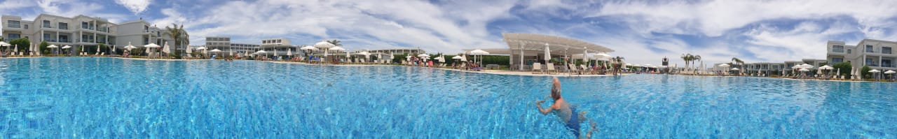Pool Asterias Beach Resort