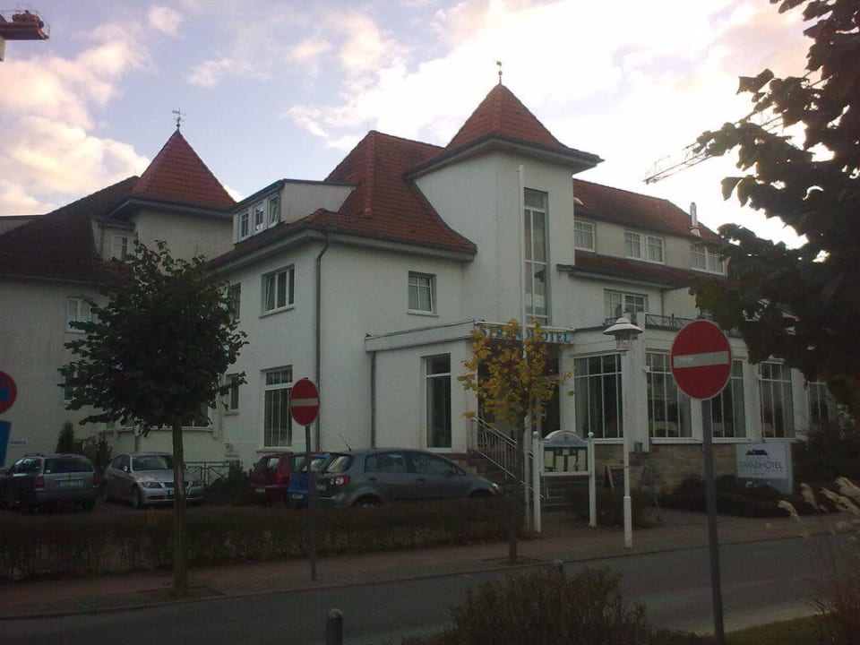 "Postkartenansicht" R&R Strandhotel Baabe