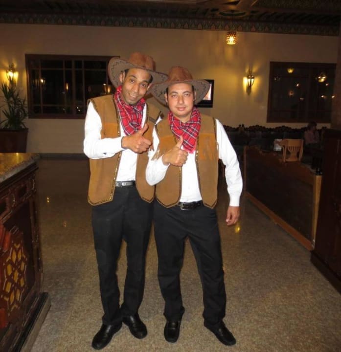 Kellner Achmed und Kollege immer gut drauf! Pickalbatros Palace Resort