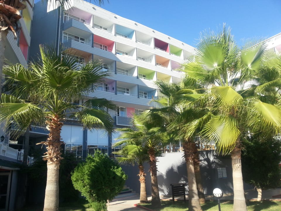 Freundliche Außenfassade Mira Meridia Beach Hotel