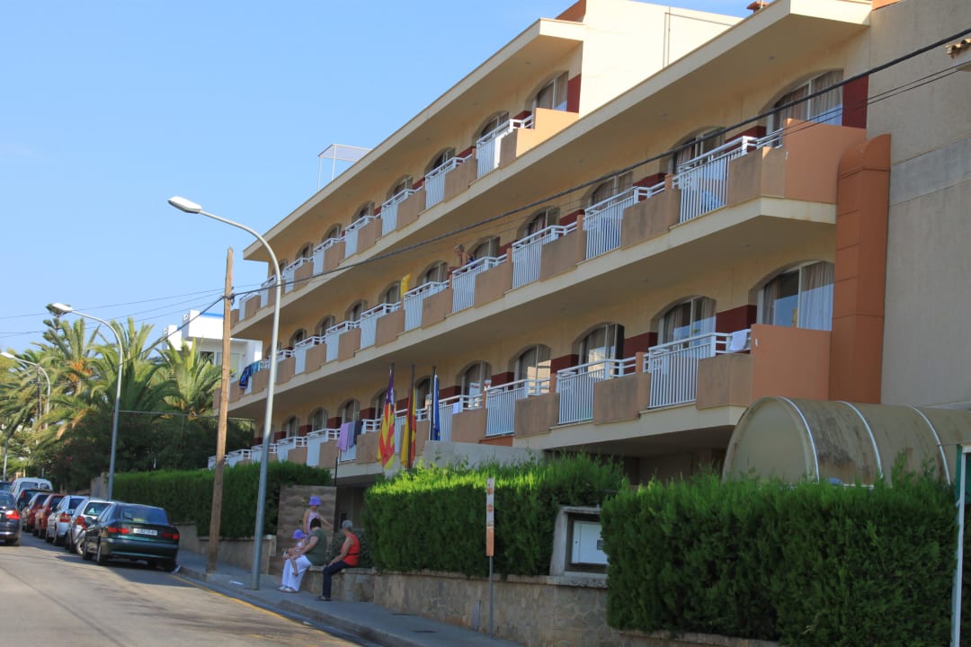 Eingang Haupthaus Club Simó Hotel by Senator