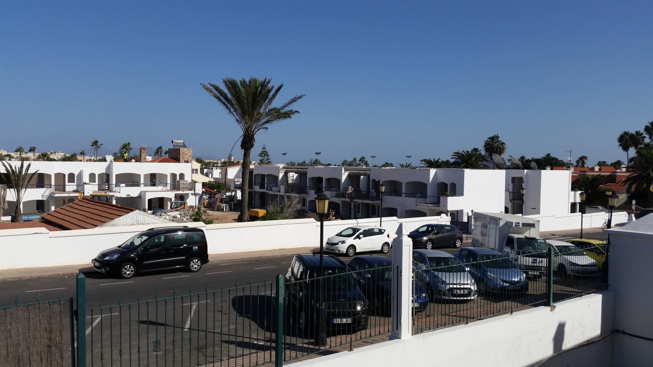 Zur Nachbaranlage - wird saniert H10 Ocean Suites