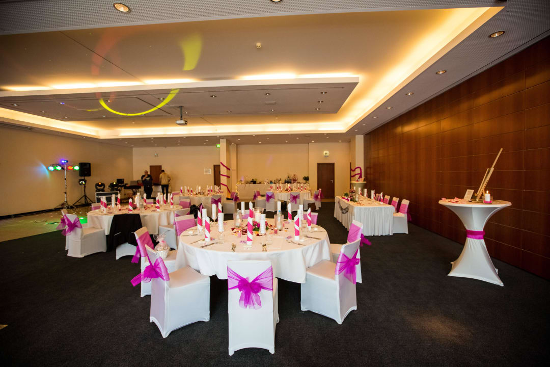 Saal, der sonst als Konferenzraum benutzt wird Müggelseeperle Hotel & Conference Berlin