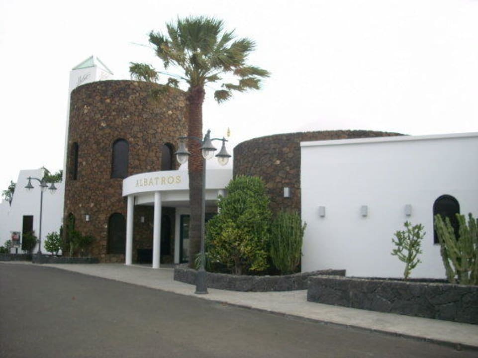 Hoteleingang allsun App.-Hotel Albatros