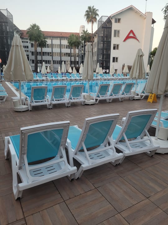 Pool Armas Bella Sun