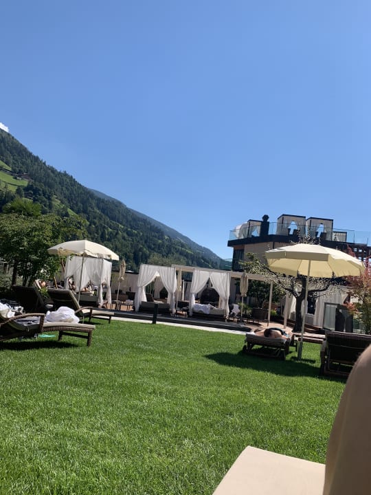 Außenansicht Quellenhof Luxury Resort Passeier