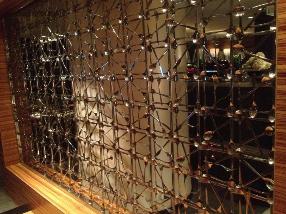 Detail in restaurant Towers Rotana