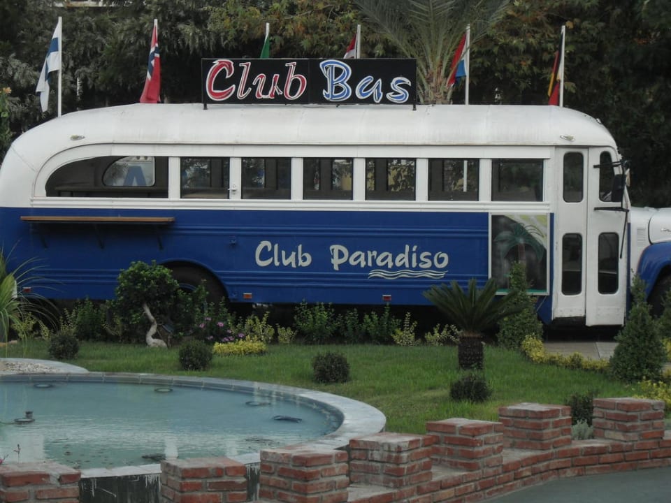 Der alte Strandbus Hotel Club Paradiso