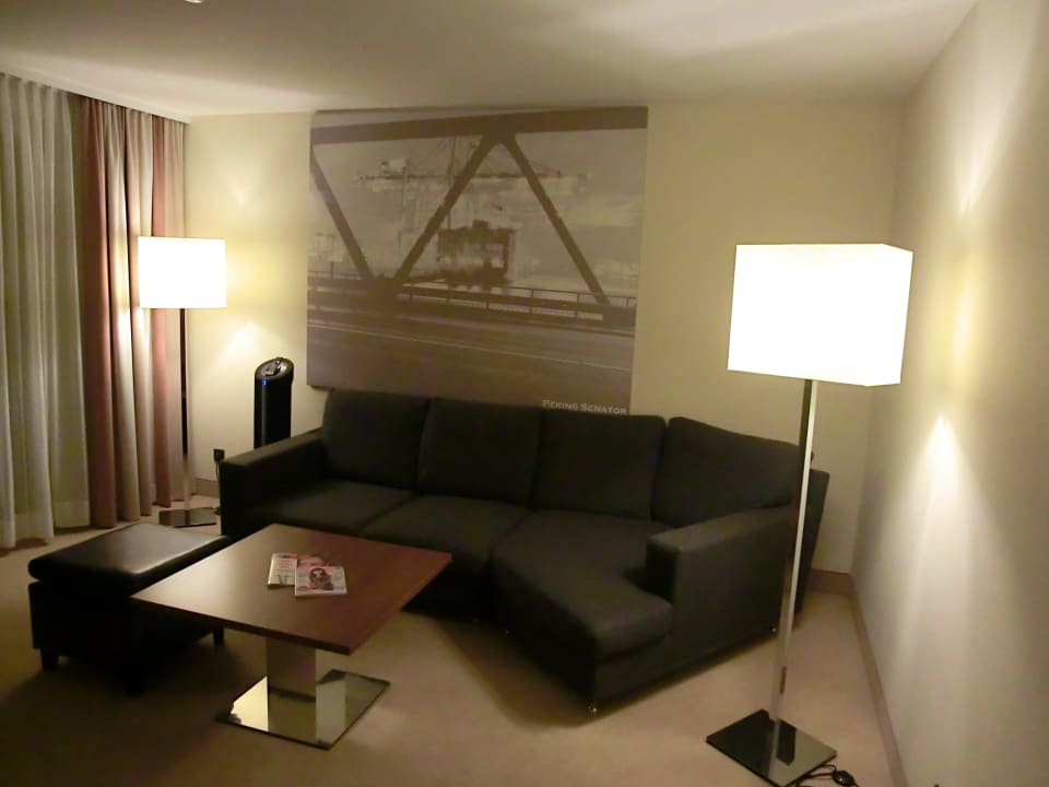 Wohnbereich Lindner Hotel Hamburg Am Michel, part of JdV by Hyatt