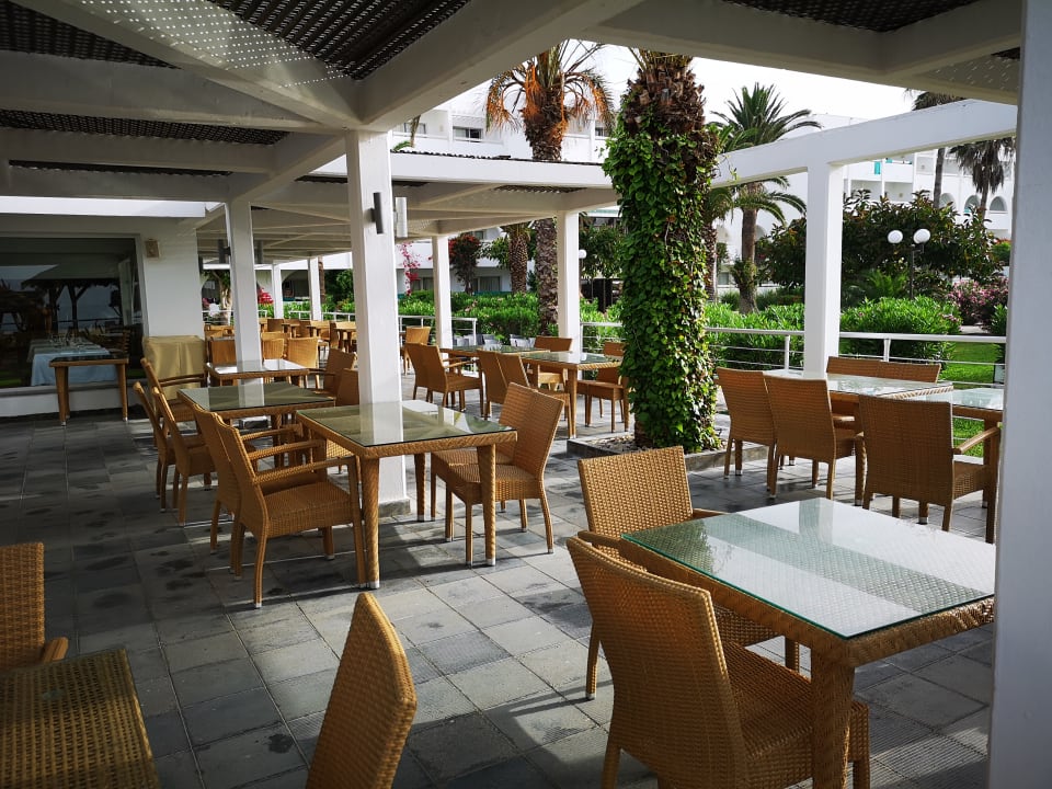 Gastro The Orangers Beach Resort and Bungalows