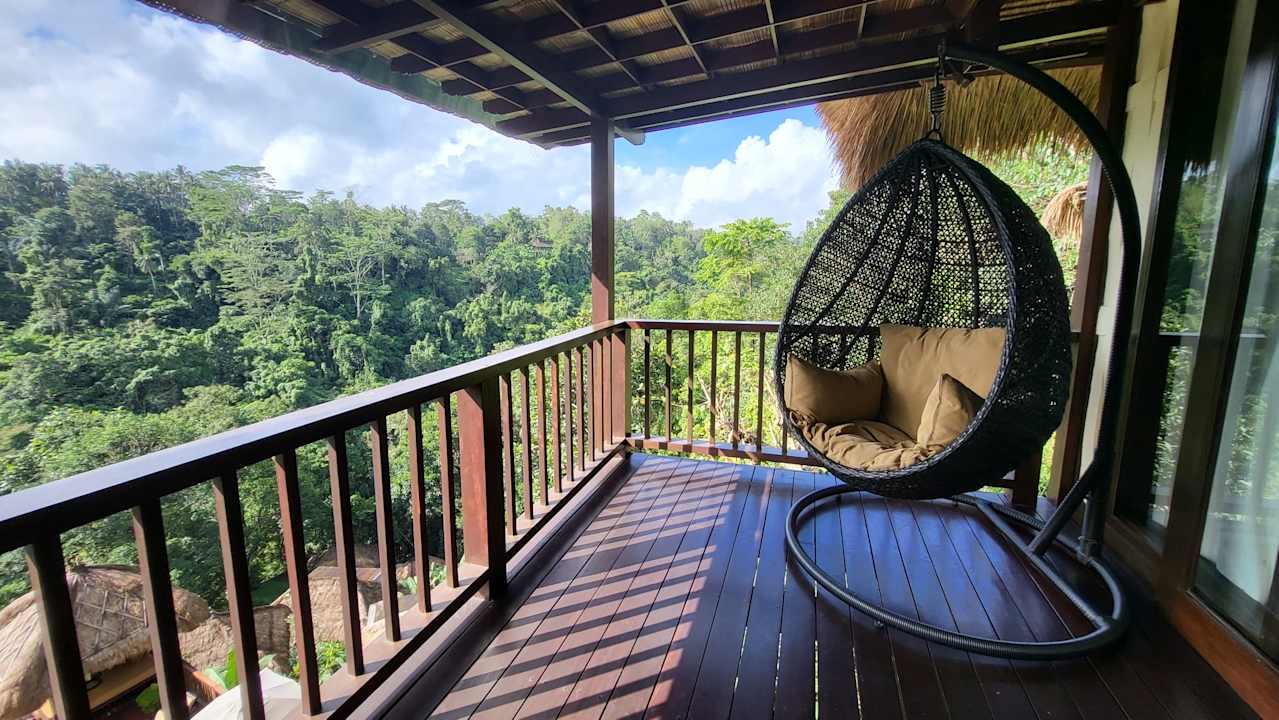 Zimmer Nandini Jungle by Hanging Gardens