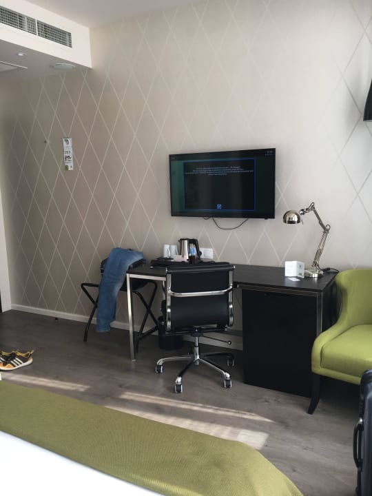 Schreibtisch Holiday Inn Dresden - Am Zwinger