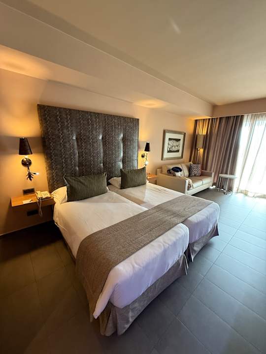 Zimmer Lopesan Baobab Resort