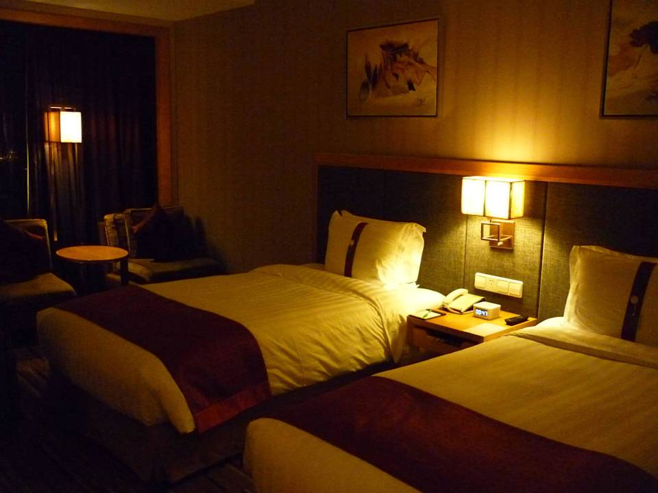 Двухместный номер стандарт Holiday Inn Shanghai Jinxiu