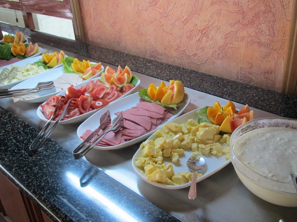 Leckeres Frühstück Side Bay Hotel