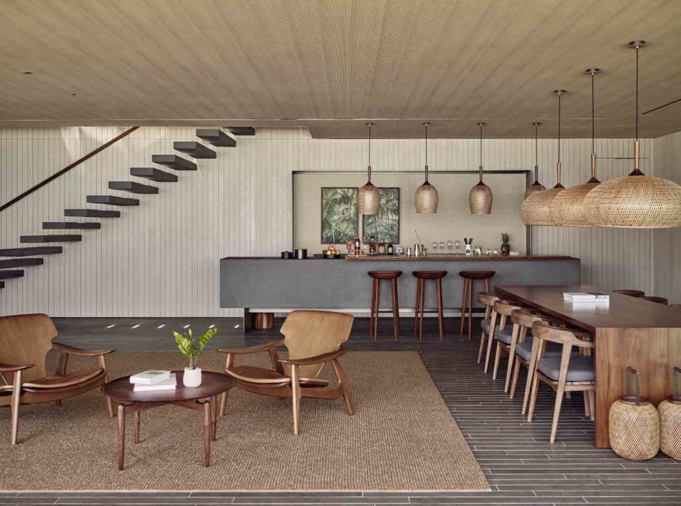 Gastro Patina Maldives, Fari Islands