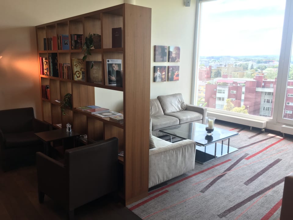 Executive Lounge Hilton Zurich Airport