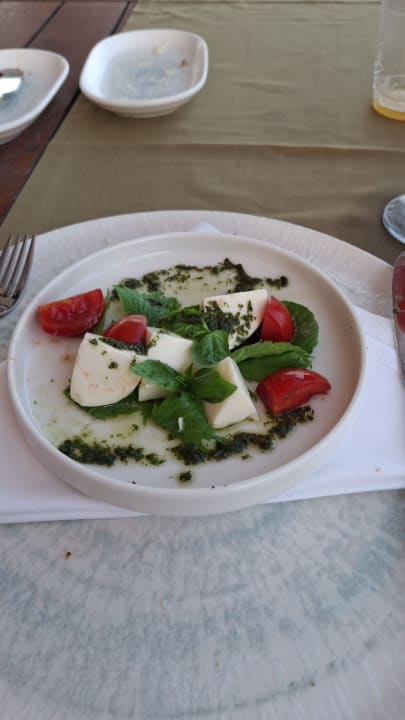 Gastro Xanadu Resort Hotel