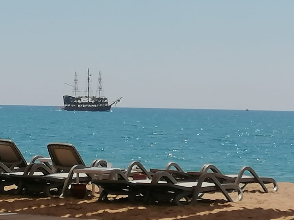 Strand Blue Waters Club