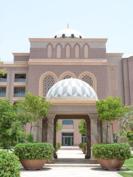 Einer der Aussenansichten (Ost) Emirates Palace Mandarin Oriental