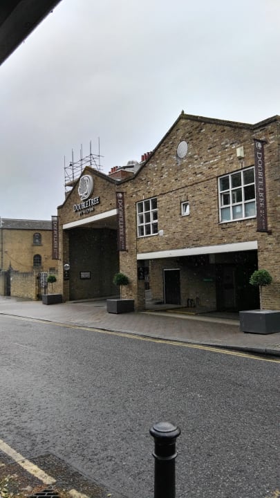 Außenansicht DoubleTree by Hilton Hotel London - Docklands Riverside