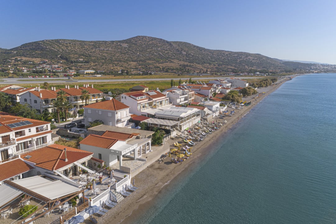 Strand Potokaki Beachfront Hotel