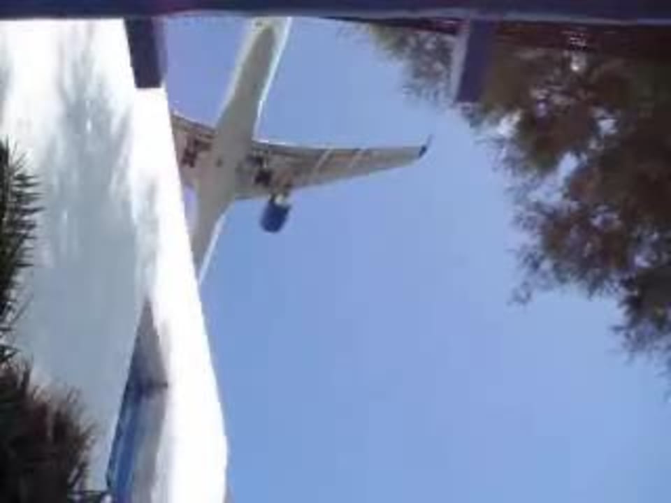 Überflug des Hotels  Sigalas Hotel and Apartments