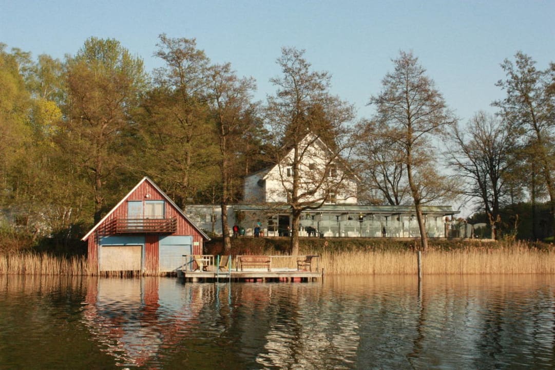  Seeseite Hotel Mit Bootsh Seehotel Lindenhof Lychen 