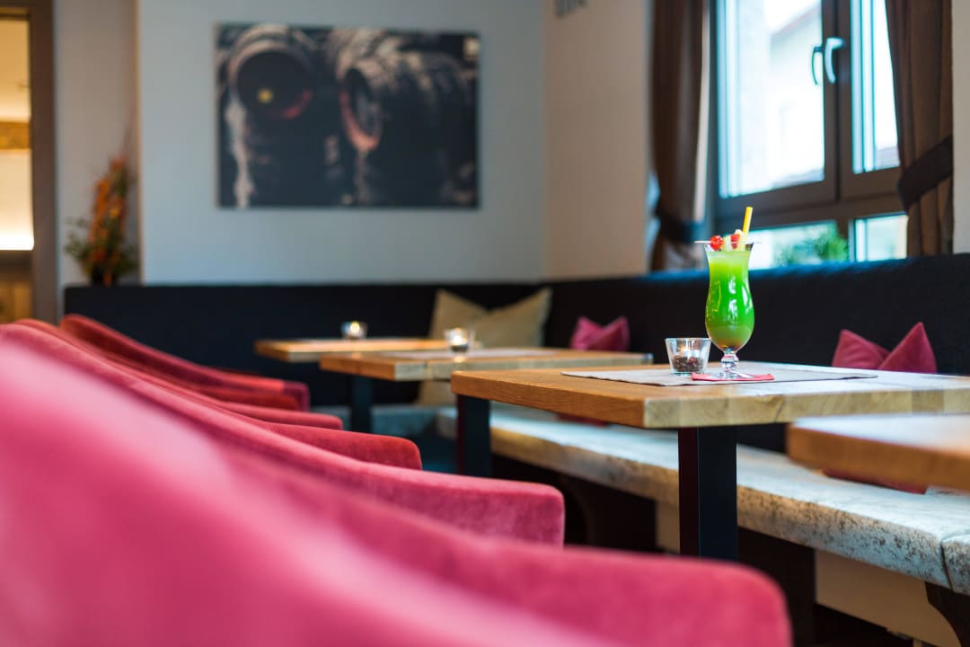 Bar/Lounge "Vis á Vis" Zur Post