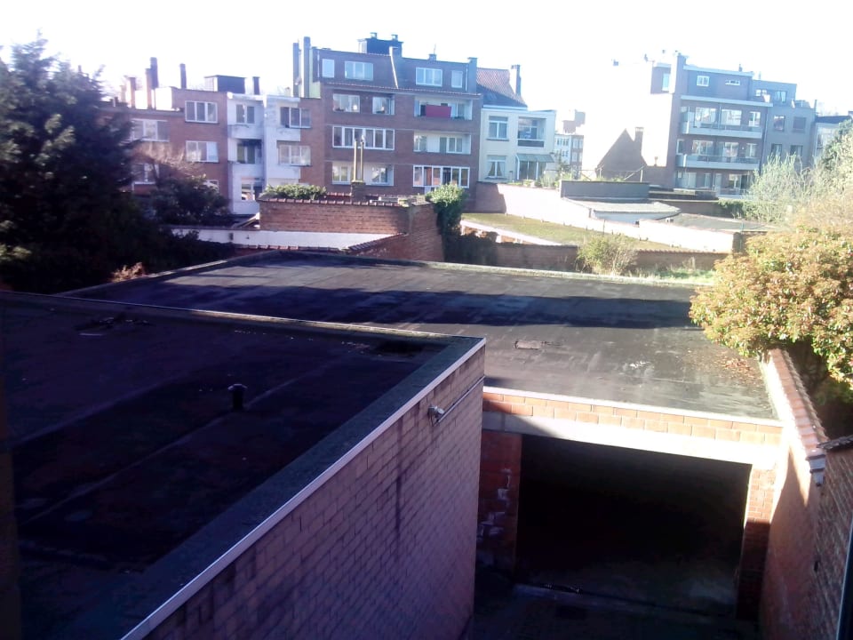 Backwards Hotel Expo Brussels