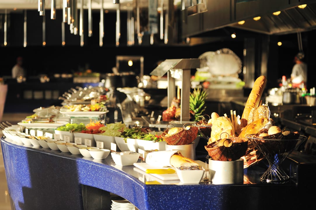 Gastro Ramada Plaza by Wyndham Bangkok Menam Riverside