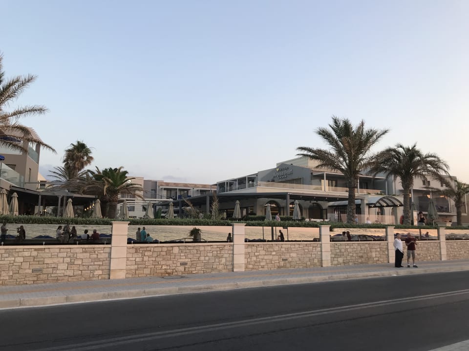 Außenansicht Pearl Beach